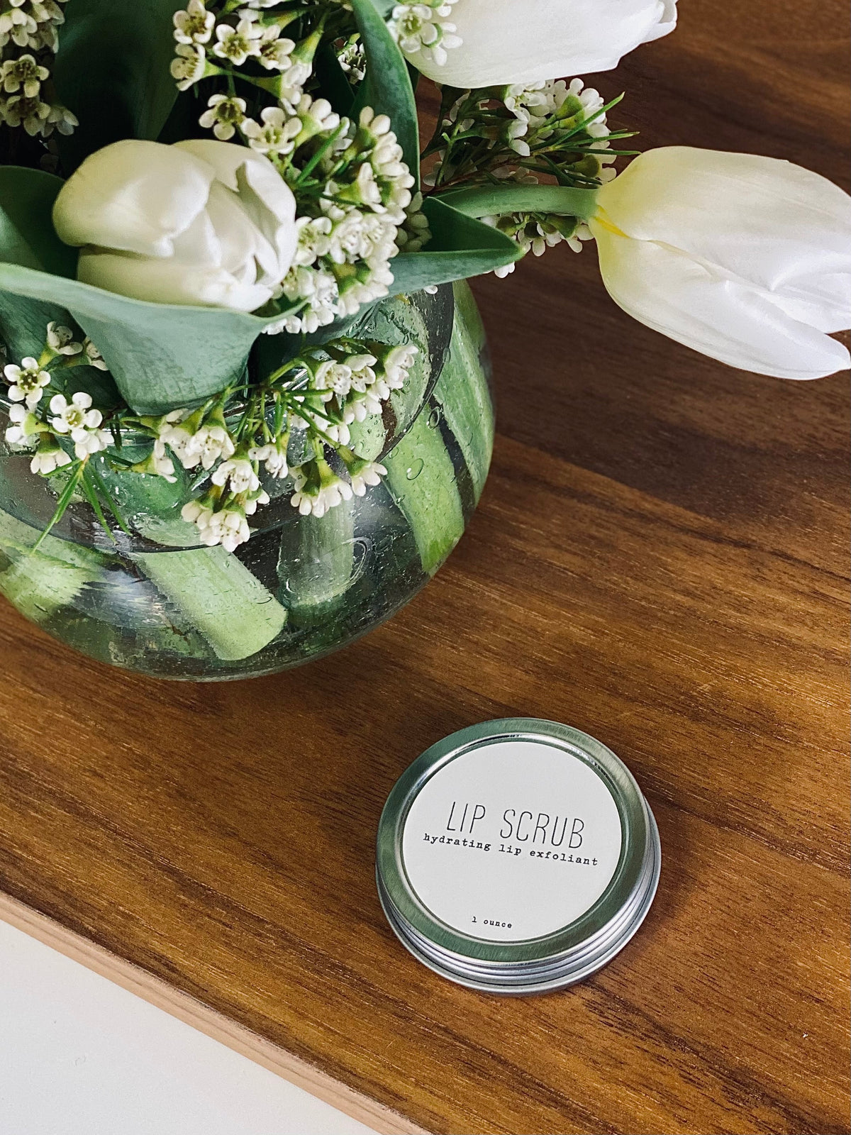 handmade. la conner Lip Scrub